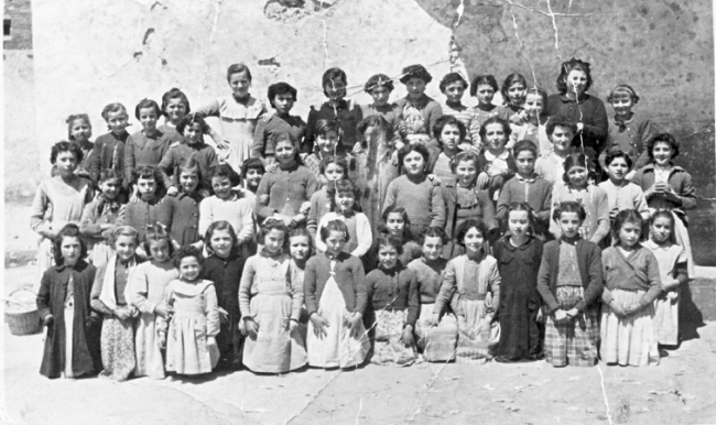 Alumnas del curso 1952 - 1953. Bello.