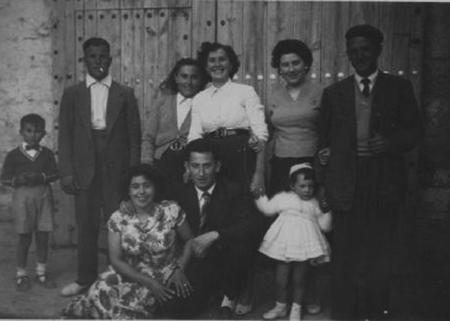 Retrato familiar.Torralba de los Sisones.