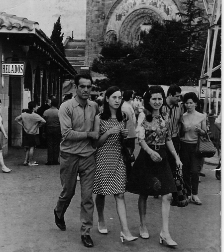 Grupo de vecinos de Torralba. Torralba de los Sisones.