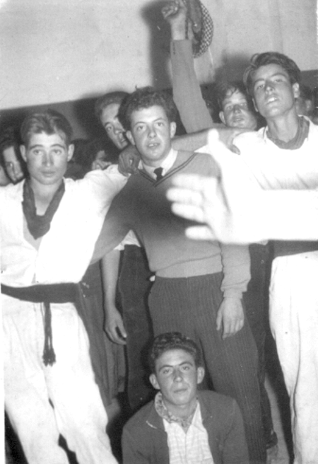 Amigos de la peÃ±a de fiestas. Cella