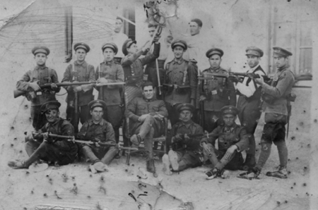 Francisco Enguita y otros. Cella.