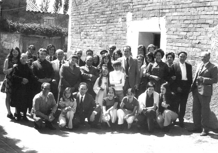 Grupo de vecinos de Badules.