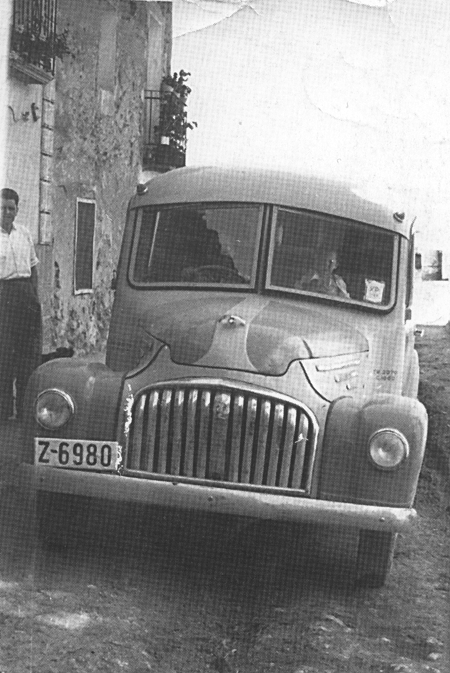 Taxi de FelisÃ­n QuÃ­lez. Langa del Castillo.