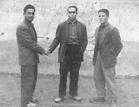 El cierre de un trato. Langa del Castillo.