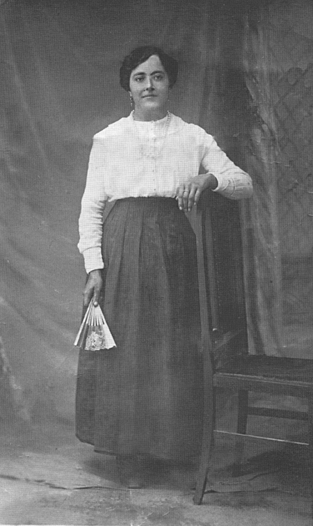 Isabel Serrano Sierra. Langa del Castillo.