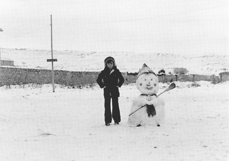 Un dÃ­a en la nieve. Langa del Castillo.