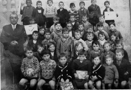 Grupo escolar. Maluenda.