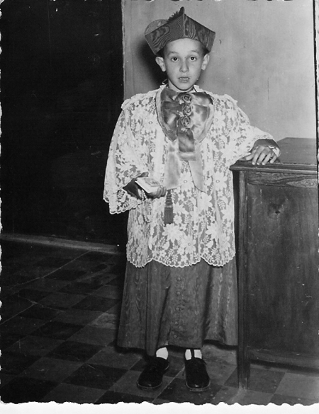 Monaguillo. Torralba de los Sisones.