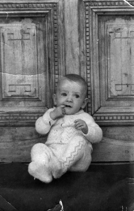 Retrato de bebÃ©. Torralba de los Sisones.