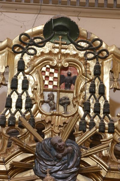 Archivo:Escudo capilla Torrecilla.jpg