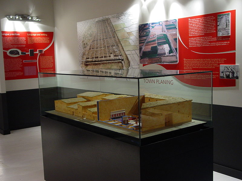 Archivo:Maqueta CICAR.JPG