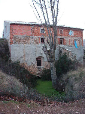 Archivo:Molino harinero torrelosnegros.jpg