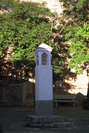 Archivo:44358-1-61-1.jpg