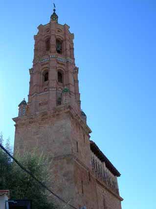 Archivo:Torre Fuentes Jiloca.jpg