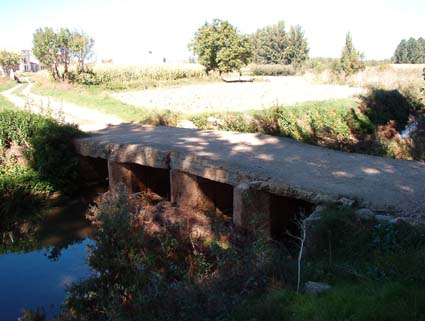 Archivo:Puente Molino Torrijo.jpg
