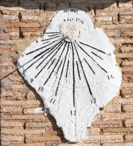 Archivo:Relojloscos02.jpg