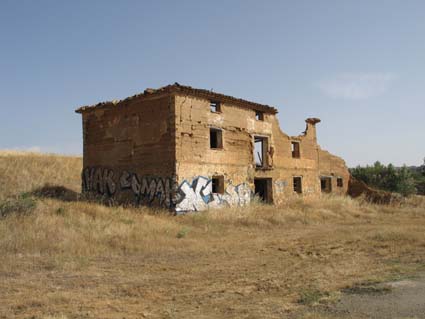 Archivo:Villarreal venta tres (1).jpg