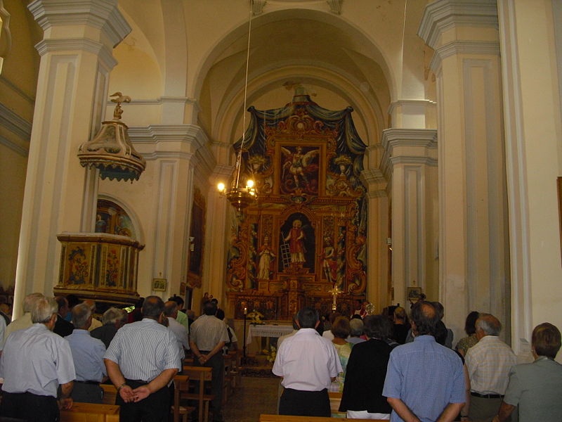 Archivo:Iglesia lechon.jpg