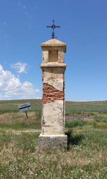 Archivo:PeironSantoDomingoSilos.jpg