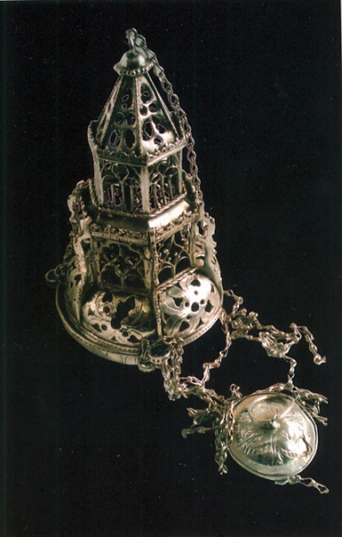 Archivo:Incensariotorrelacarcel.jpg