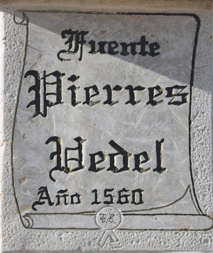 Fuente en la localidad de Celadas (Teruel)