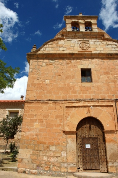 Archivo:Iglesia aldehuela.jpg