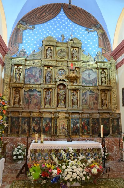 Archivo:BalcochanRetablomayor.jpg