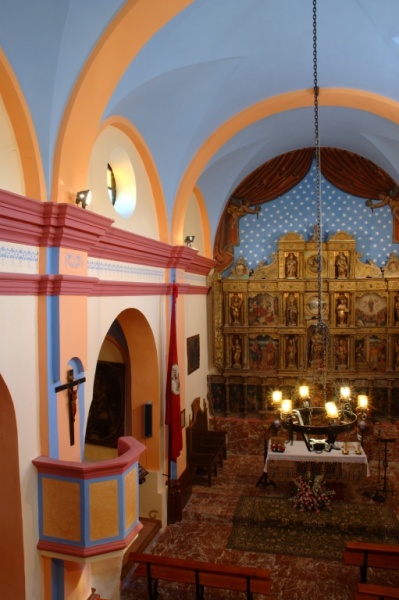 Archivo:Iglesia balconchan.jpg