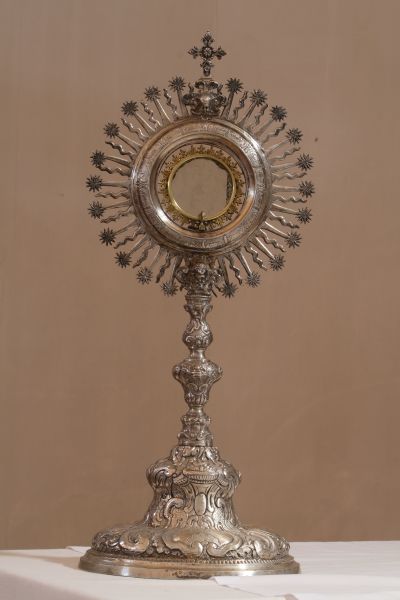 Archivo:CustodiaCucalon.jpg