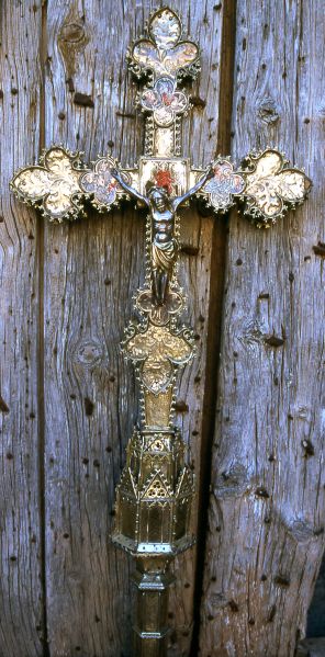 Archivo:CruzprocesionalFombuena.jpg