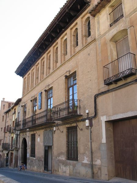 Archivo:PalacioGilBernabe.jpg