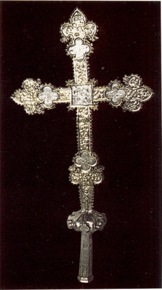 Archivo:Cruzalpenyes02.jpg