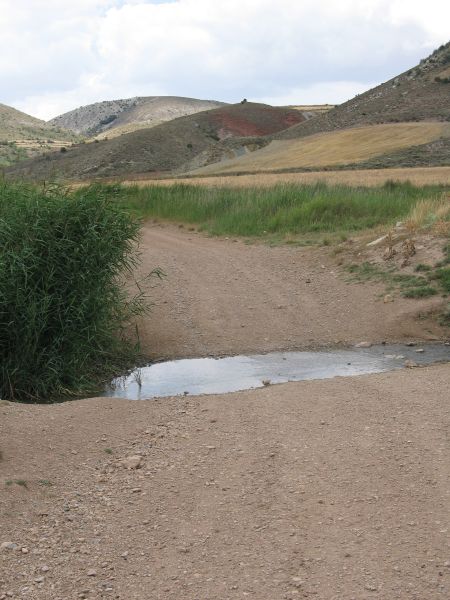 Archivo:VadoAlpeñes.jpg